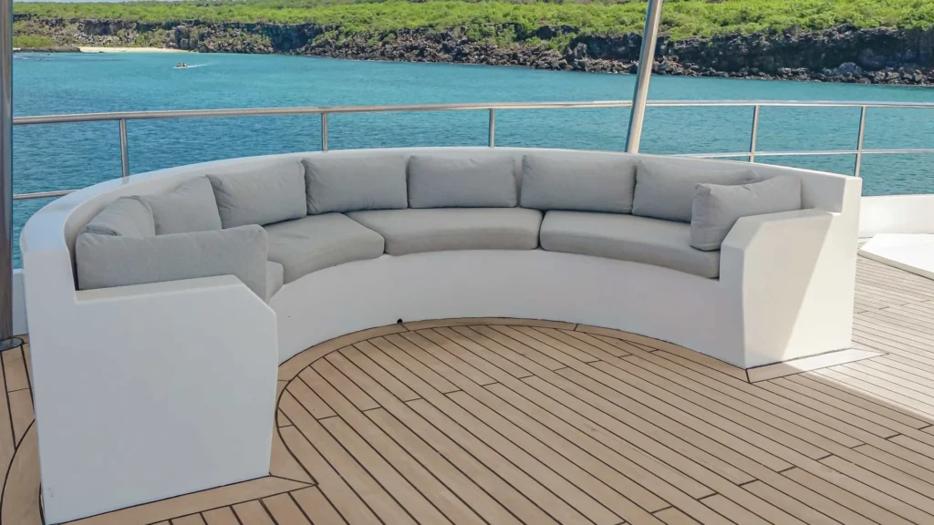 browser-download-20261009T232033.910680334Z-9-galaxy-alya-outdoor-circular-lounge
